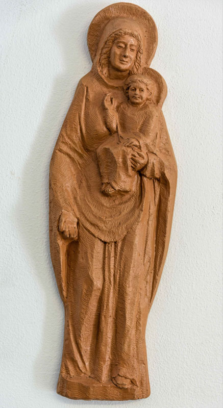 Beata Vergine con il Bambino -Terracotta salone Oratorio Germanedo - 12 maggio